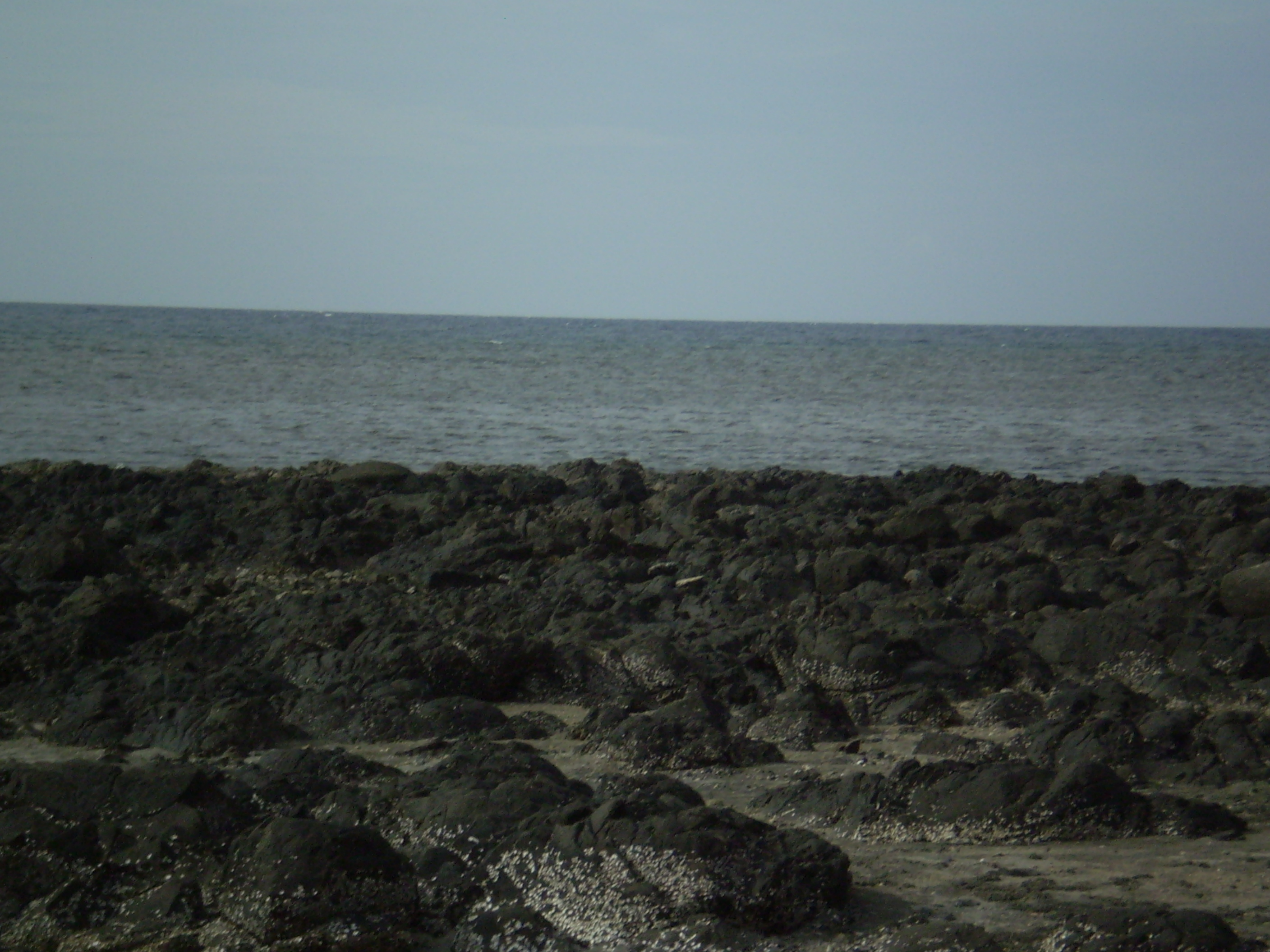 1300海浬附近毫無工業開發